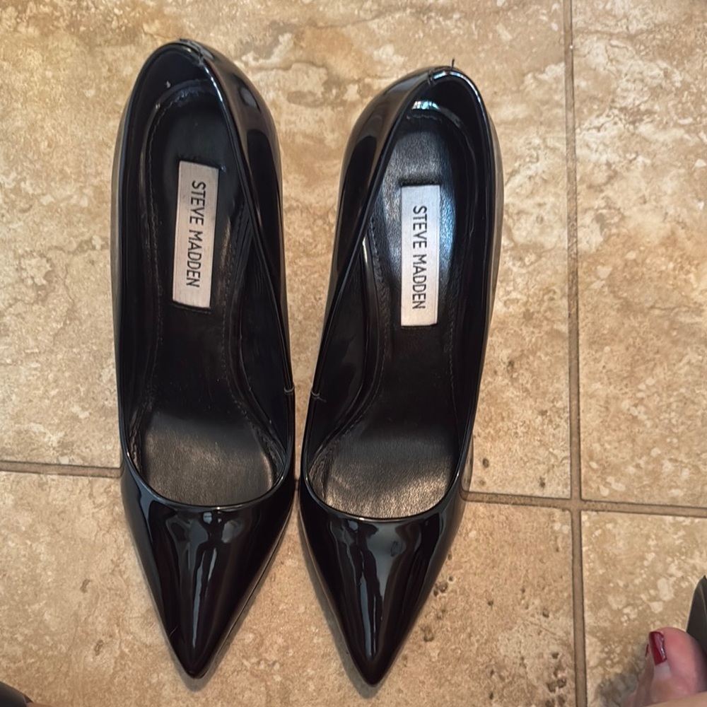 Steve Madden Black Patent Leather Heels